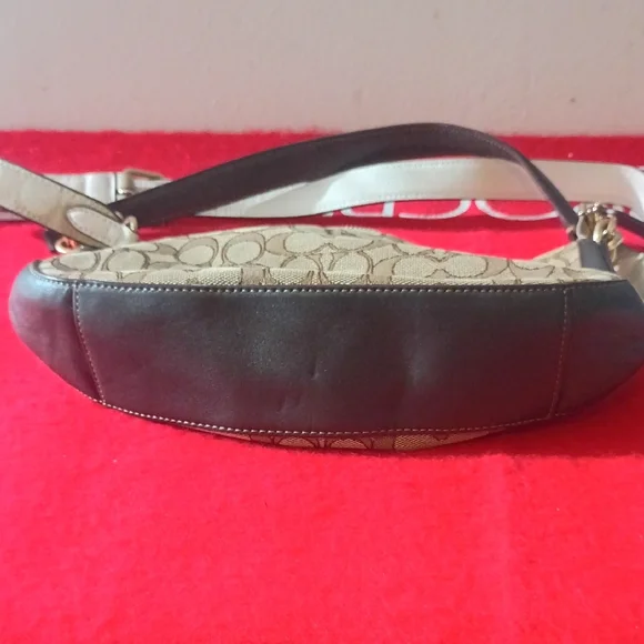 Coach Signature Tan and Brown Shoulder Bag - Picture 7 of 9